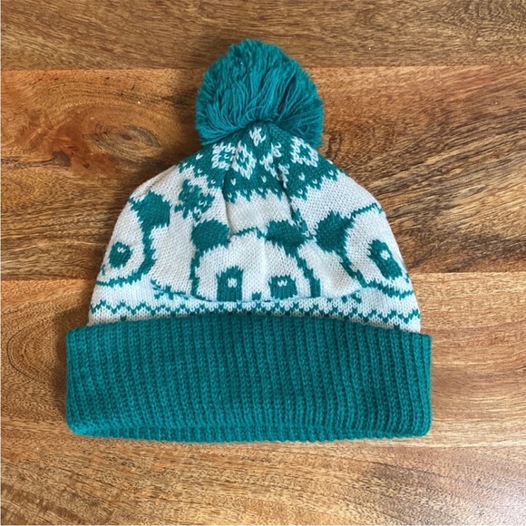 VTG 80’S Green Panda Bear Knit Knitted Pom Pom Winter Hat Beanie - Picture 2 of 14